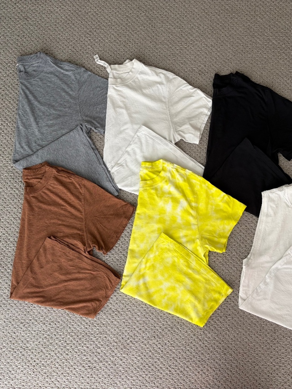 Lululemon (5) All Yours Cotton T-Shirt and (1) sleeveless tank top / 6 items siz